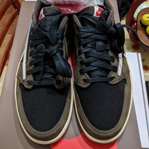 Air Jordan 1 low OG Travis Scott Mocha Size 11